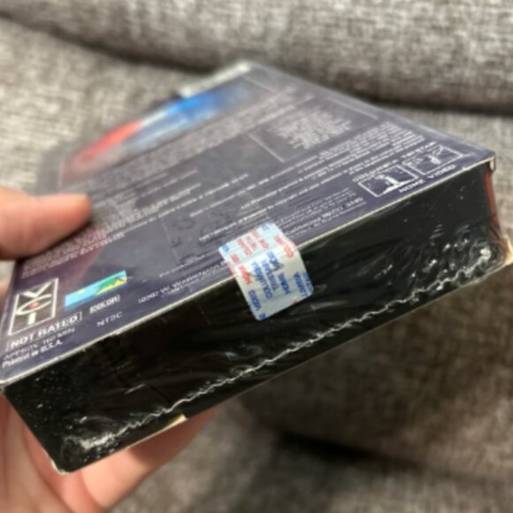 Les Miserables 10th Anniversary Edition (VHS 1996) Brand New Sealed VHS - Picture 3 of 3